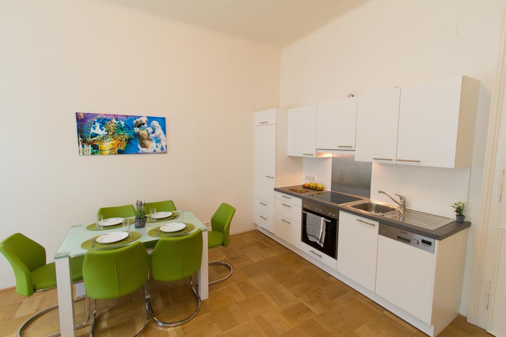 Checkvienna - Lassallestrasse Room photo